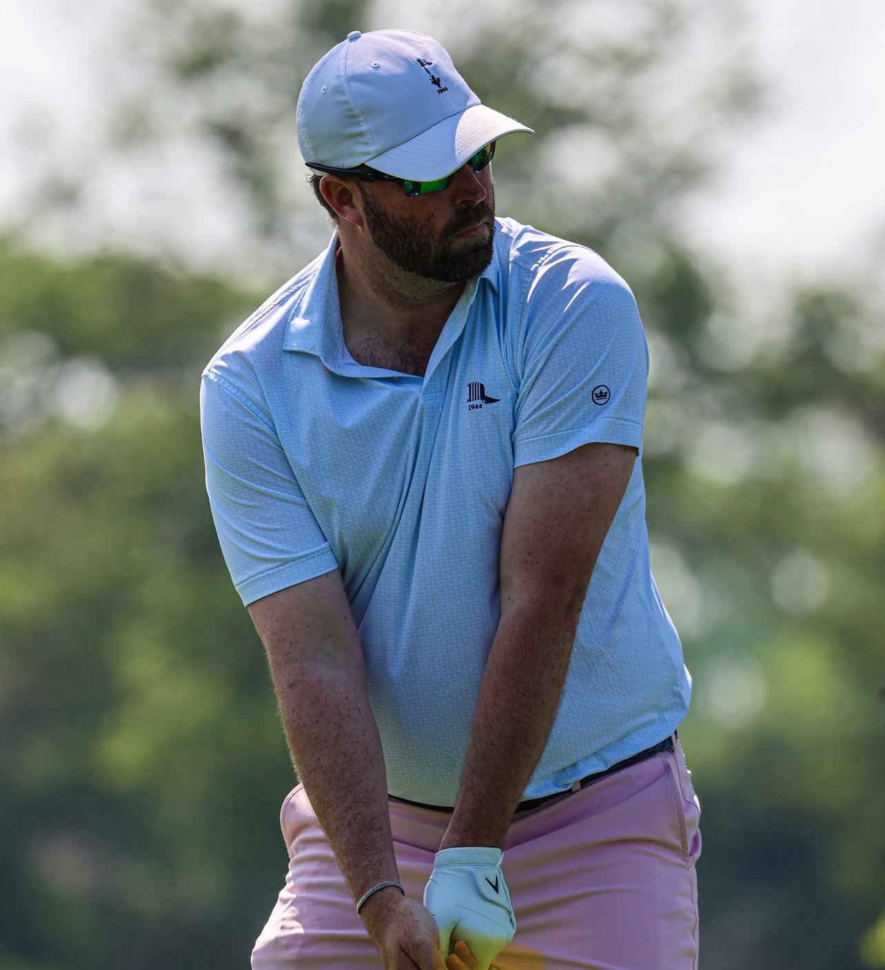 David Mueller at address during a round